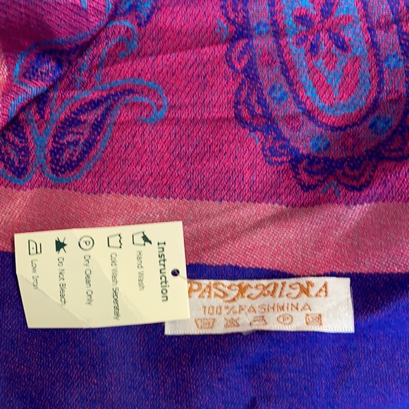 NWT Pashmina 100% Pashmina Cashmere Scarf/ Shawl - Picture 12 of 12